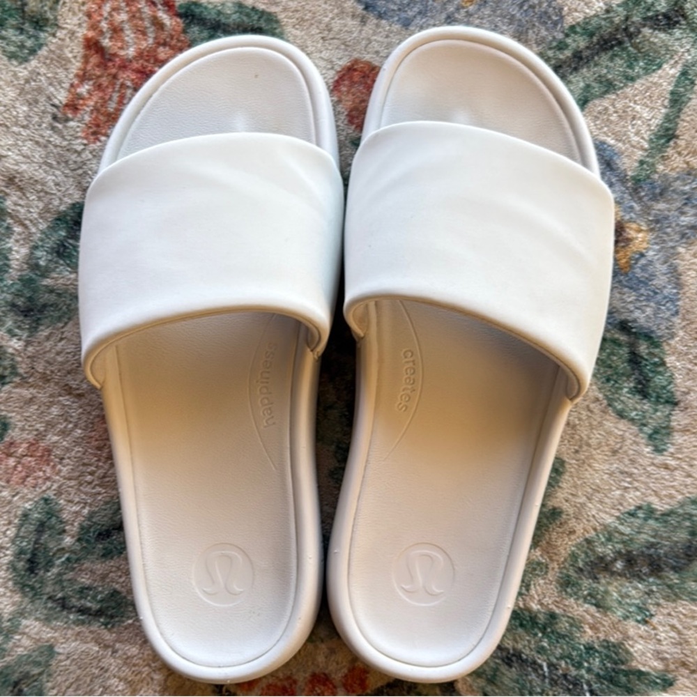 lululemon athletica Women's white restfeel Slides